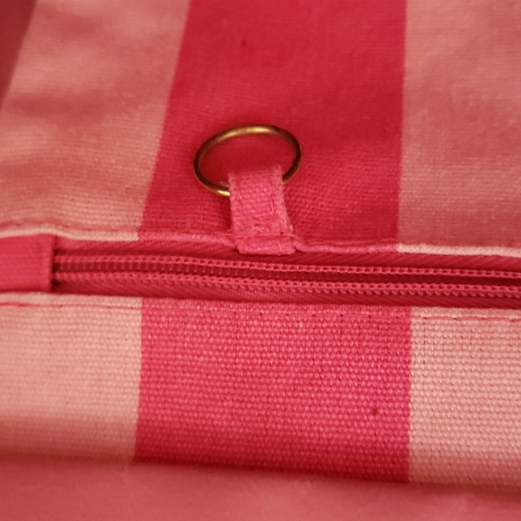 Victoria's Secret HUGE Zip Canvas Tote Bag - Picture 7 of 9
